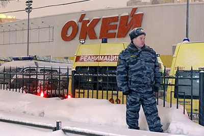 Обрушение крыши в гипермаркете "О'кей" в Санкт-Петербурге