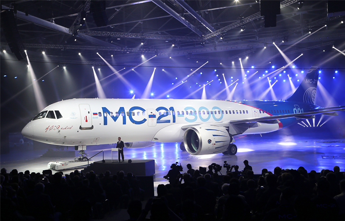 В Иркутске презентовали новый пассажирский самолет МС-21