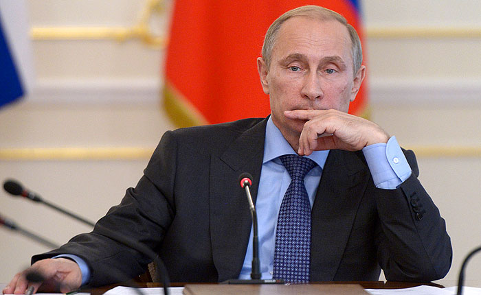 Владимир Путин во время совещания с членами правительства, посвященного выполнению задач, поставленных в Послании Федеральному Собранию.