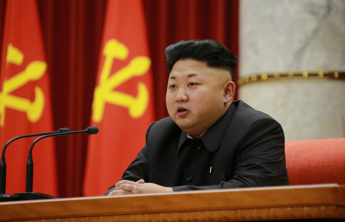 Ким Чен Ын расстрелял коррупционеров из зенитного пулемета публично 