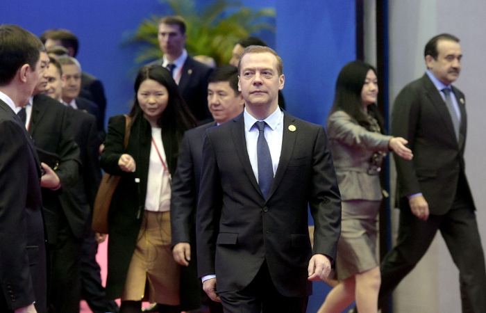 Медведев рассказал о роли мирового сообщества в управлении интернетом