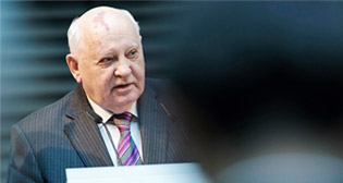 Михаилу Горбачеву — 85