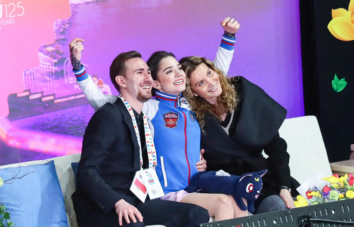 Россиянка Медведева выиграла ЧМ по фигурному катанию с рекордом мира