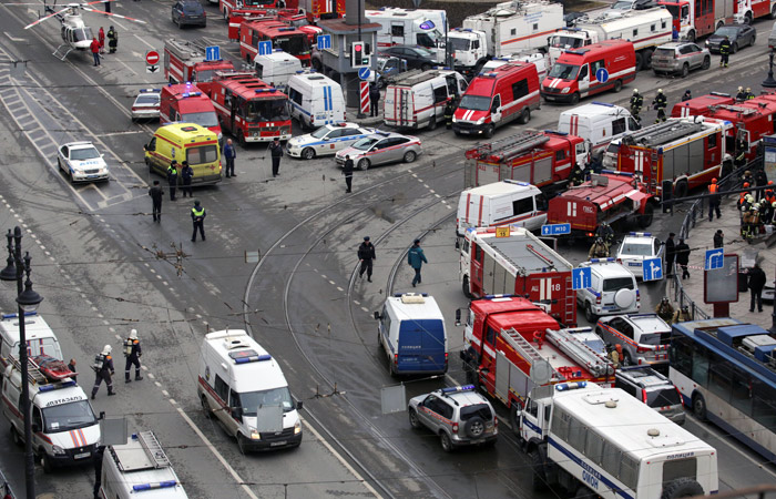 Камеры видеонаблюдения запечатлели вероятного организатора взрыва в Петербурге