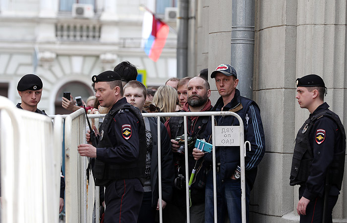 Около 250 человек участвовали в несогласованной акции в столице РФ