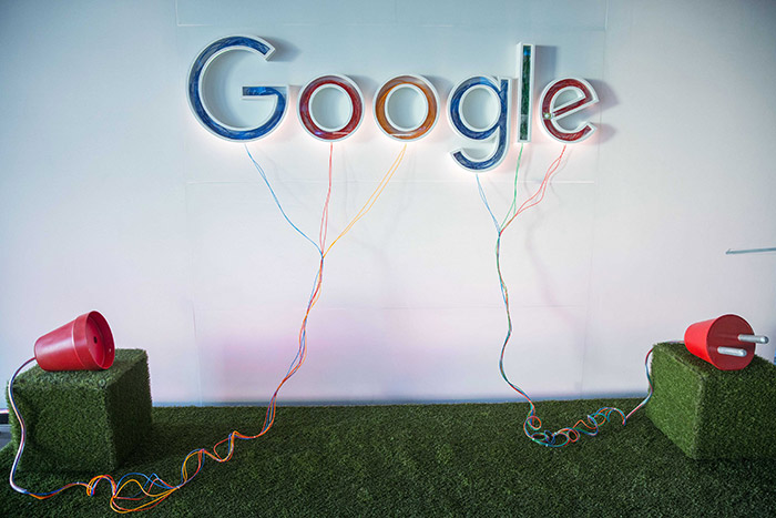Еврокомиссия оштрафовала Google на рекордные $2,7 млрд