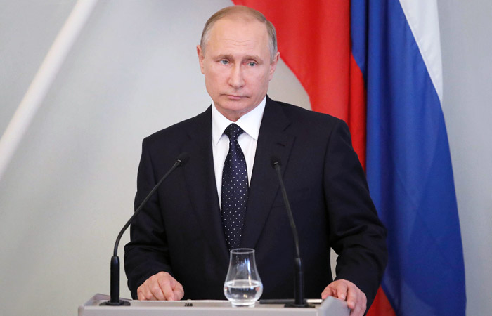 Путин констатировал необходимость ответить на санкционное "хамство" в отношении РФ