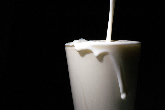 Россельхознадзор начнет снимать запрет на ввоз из Белоруссии молочной продукции