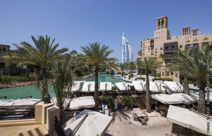 Отели Дубая сокращают персонал на фоне ближневосточного кризиса