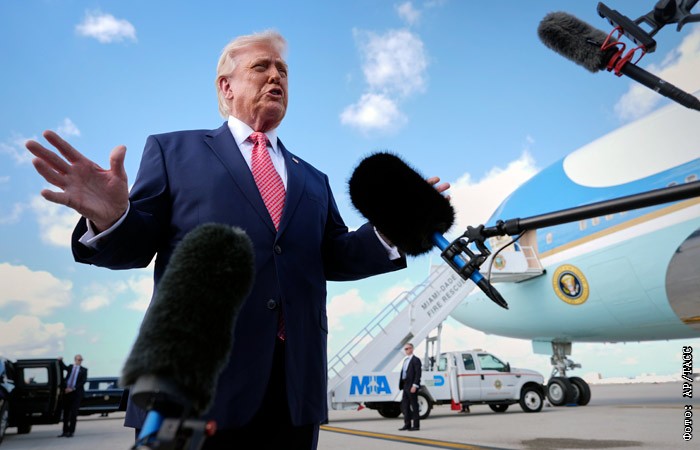 Трамп заявил, что еще не время завершать операцию против Ирана