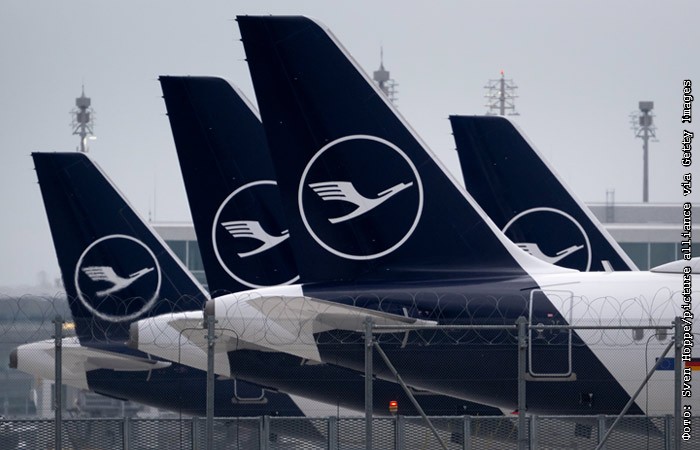 Забастовка бортпроводников в Германии привела к отмене более 500 рейсов