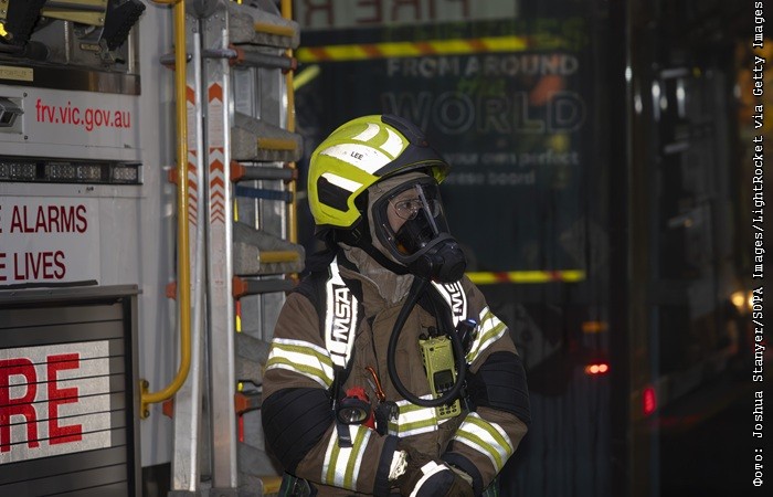 Крупный пожар произошел на НПЗ под Джилонгом в Австралии