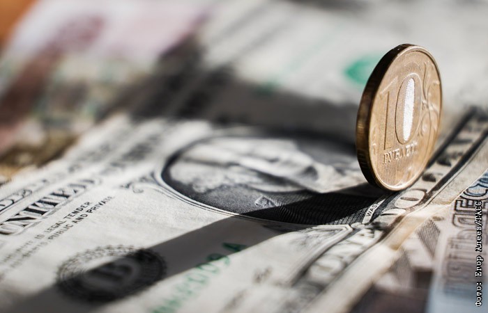 Операции по покупке/продаже валюты и золота в рамках бюджетного правила возобновятся с мая