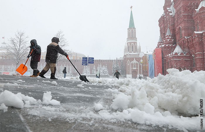 В России из-за непогоды один человек погиб и 31 пострадал