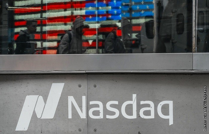 Фондовые индексы S&P 500 и Nasdaq в пятницу обновили рекорд