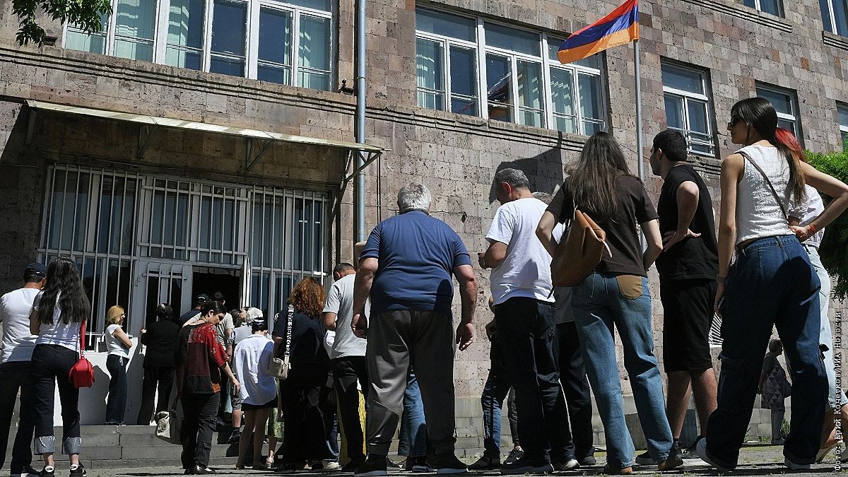 В Армении завершились парламентские выборы