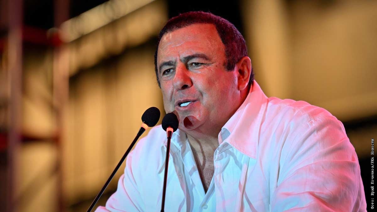 Против главы оппозиционной партии "Процветающая Армения" зав
