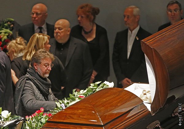 Прощание юрия соломина. Похороны Юрия Степанова.