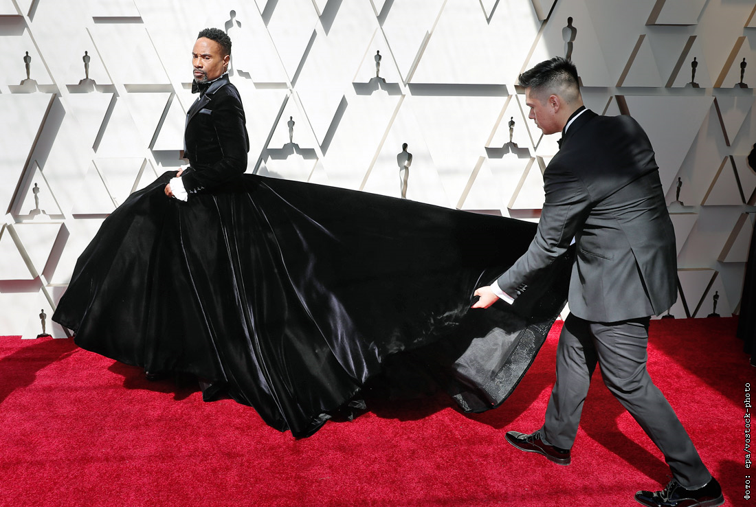 Муж в платье видео. Билли Портер Оскар 2019. Билли Портер в платье на Оскаре. Билли Портер на красной дорожке. Билли Портер в платье.