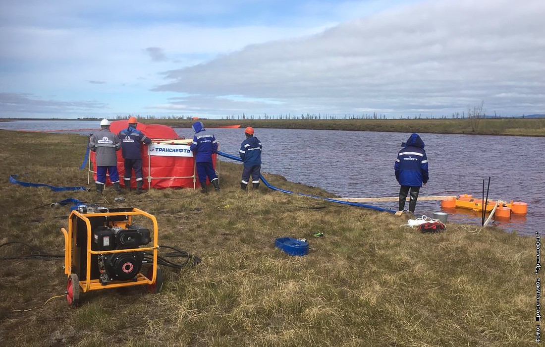 Разлив топлива в Норильске