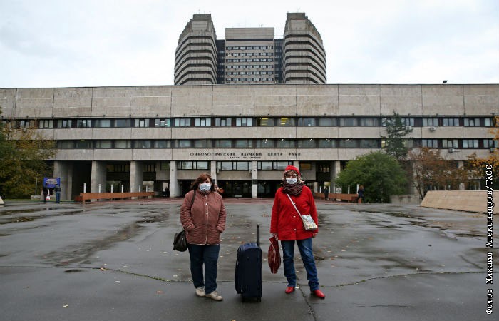 Центр имени Блохина опроверг сообщения о зарплатах медсестер в 2-5 тыс ...