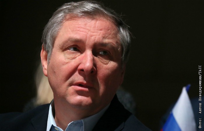 Богдан иваненко хоккей