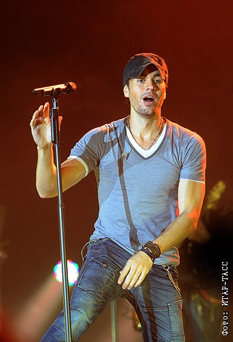 концерт enrique iglesias в москве. энрике иглесиас концерт в москве 2020.