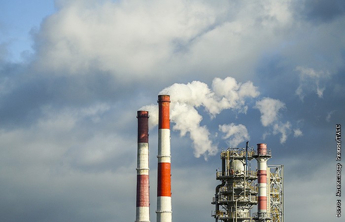 Катализаторы процессов в нефтепереработке. Обзор