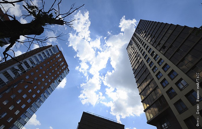 Росреестр предложил разрешать физлицам сделки с недвижимостью только ...