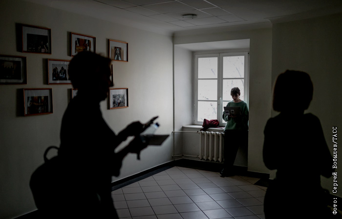 включала и обобщала в