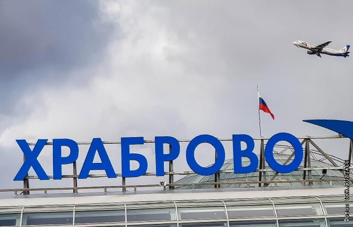 Маршрут самолета калининград псков. Можно ли сейчас прилететь в калининград. Можно ли сейчас прилететь в калининград. Расписание самолетов москва калининград. Храброво самолет.