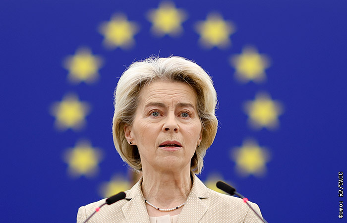 Королевство испания достопримечательности. Испания читать. Экстремадура испания. Терраса испания достопримечательности. Испания мадрид.