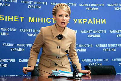 Тимошенко на глазах у журналистов не дозвонилась Ющенко
