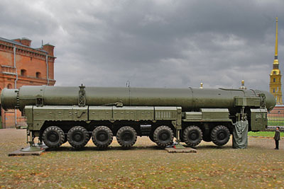 Ракетный комплекс "Тополь" РС-12М в Санкт-Петербурге