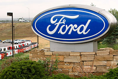 Ford повышает цены на автомобили в России