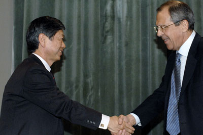 Переговоры глав МИД России и Японии прошли в Москве