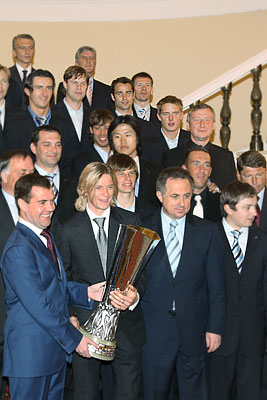 Президент России Дмитрий Медведев встретился с командой "Зенит" в Кремле
