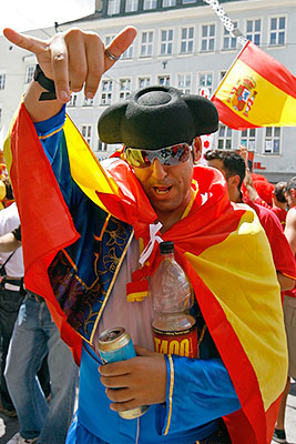 Испанские болельщики на Евро-2008