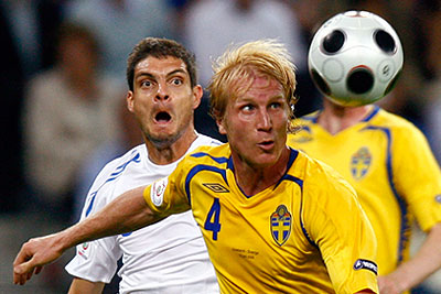 Евро-2008: Шведы обыграли действующих чемпионов