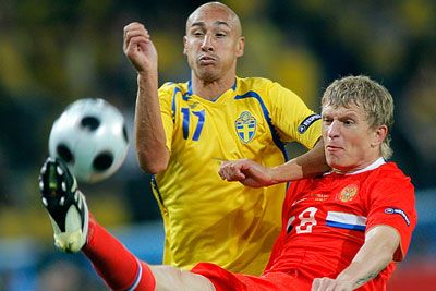 Чемпионат Европы по футболу: Россия - Швеция - 2:0