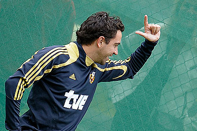Хави Эрнандес признан лучшим игроком Евро-2008