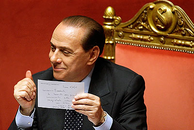 Сильвио Берлускони получил иммунитет