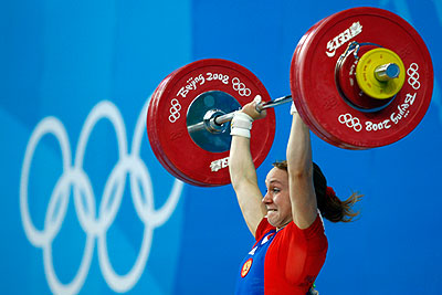 Марина Шаинова выиграла "серебро" в тяжелой атлетике
