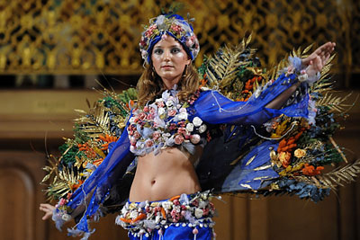 Второй Международный фестиваль "Цветы мира" открылся в Москве