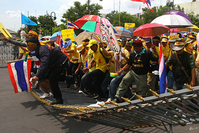 Штурм правительственной резиденции в Бангкоке