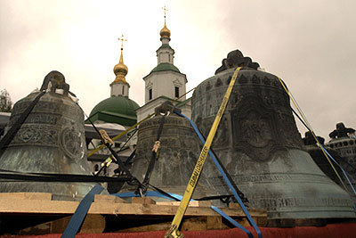 Колокола Свято-Даниловского монастыря доставлены в Москву