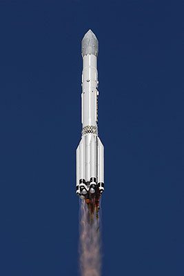 Запуск РН "Протон-М" с тремя аппаратами системы "ГЛОНАСС"
