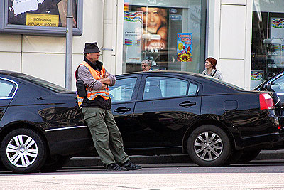 Все придорожные парковки в Москве стали бесплатными