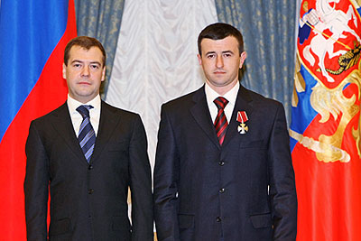 Дмитрий Медведев вручил госнаграды представителям отечественных СМИ