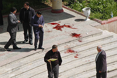 В Баку во время стрельбы в вузе погибли 13 человек, 10 ранены